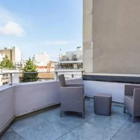 Grand Studio- 4p- Parc Des Expositions Apartment *