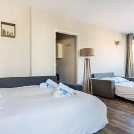 Grand Studio- 4p- Parc Des Expositions Apartment *